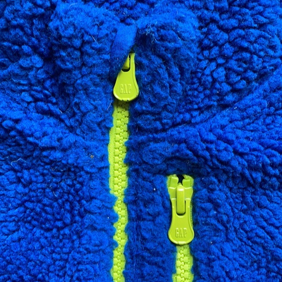 Baby Gap Fleece - Picture 3 of 4
